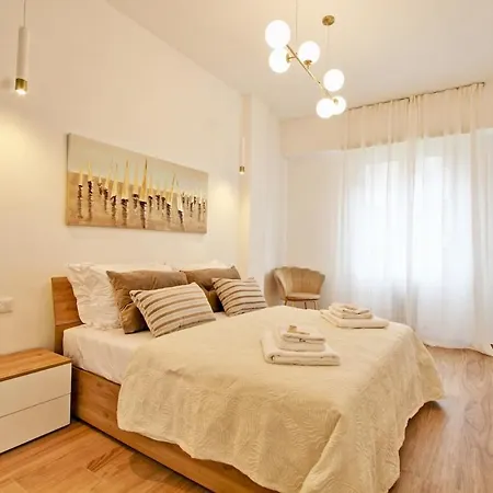 Near Trastevere Appartement Rome